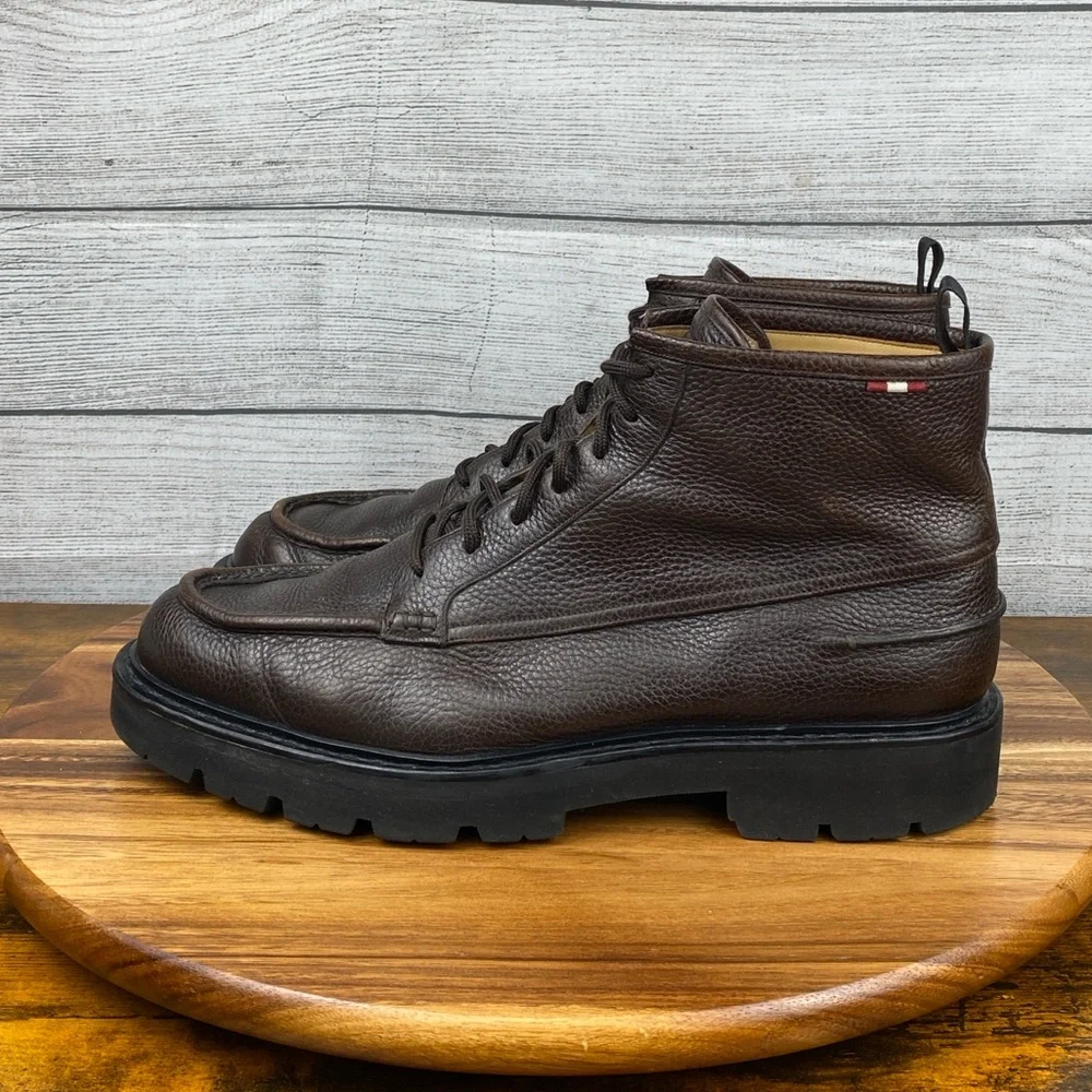 Bally Lysius Brown Pebbled Leather Moc Toe Boots Men’s Shoe Size Size 12 D